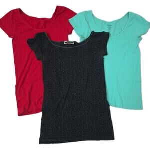 Lot Of 3 Nikibiki Y2K Form Fitting Tees One Size Red,Green, Ribbed Animal Print